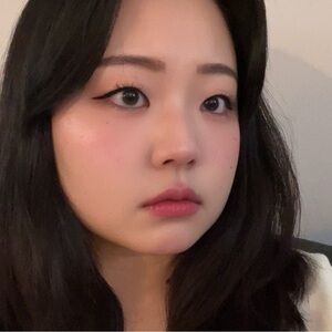 Meet your Posher, Haneul